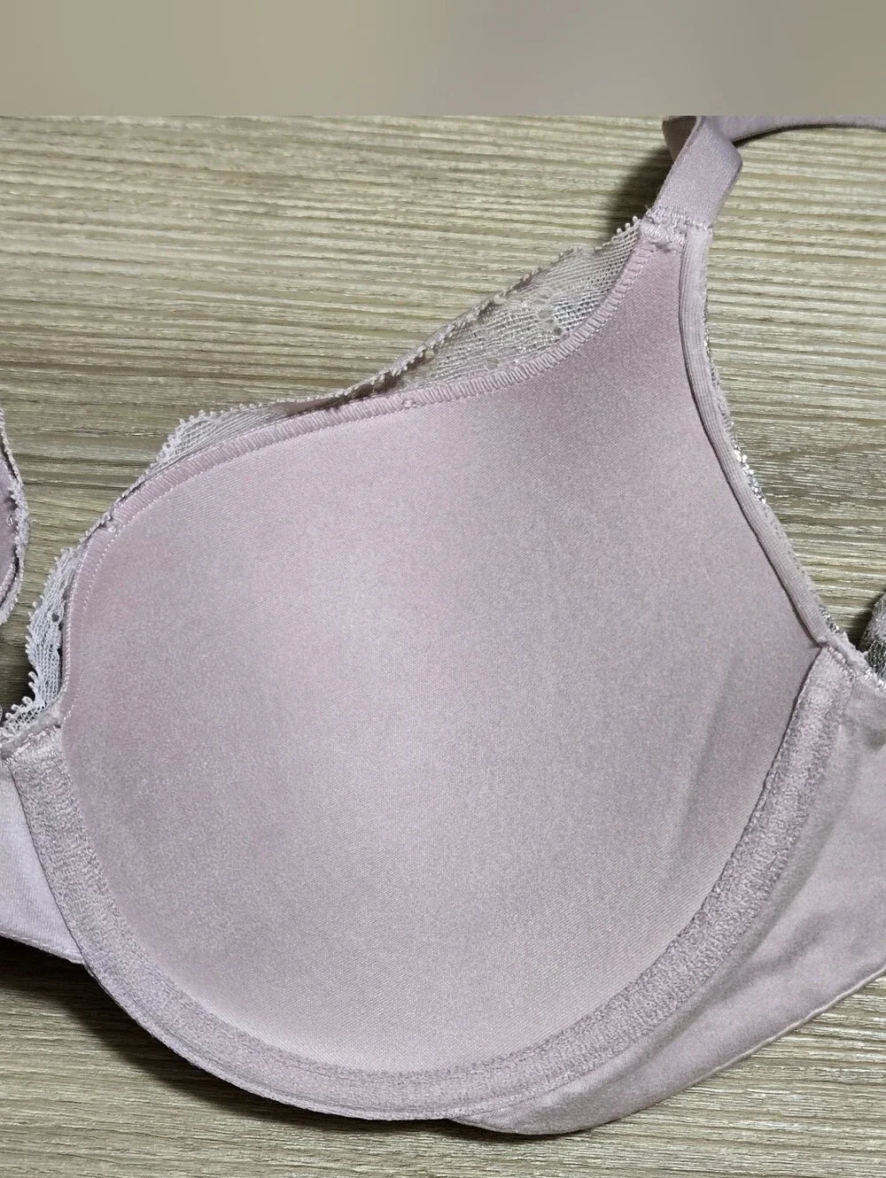 Victoria's Secret 34D Body By Victoria